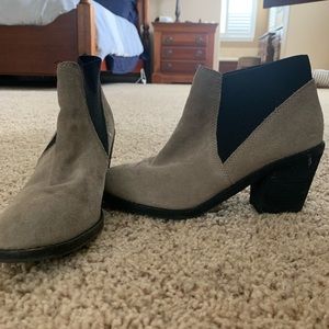 Taupe boots